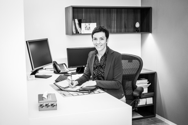 Dr. Tania D'Hollander
